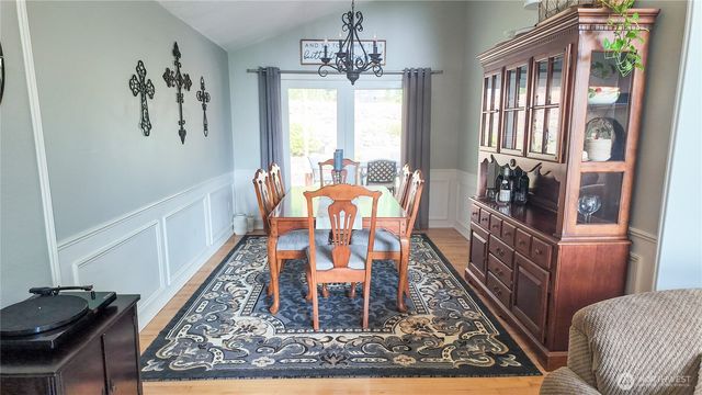 25513 121st Street E, Buckley, WA 98321