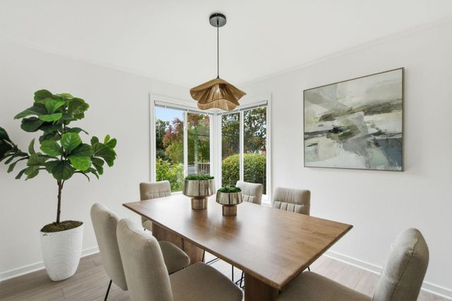 1818 Madison Avenue, Redwood City, CA 94061