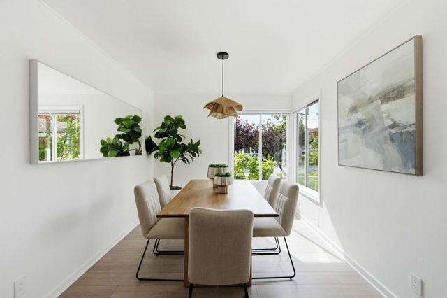 1818 Madison Avenue, Redwood City, CA 94061