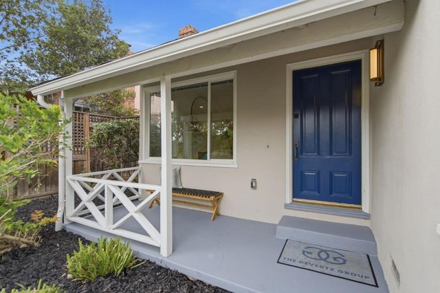 1818 Madison Avenue, Redwood City, CA 94061