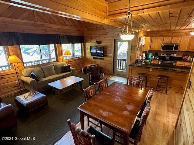 3210 Lake Shore Dr 27 interval 4, Lake George, NY 12845