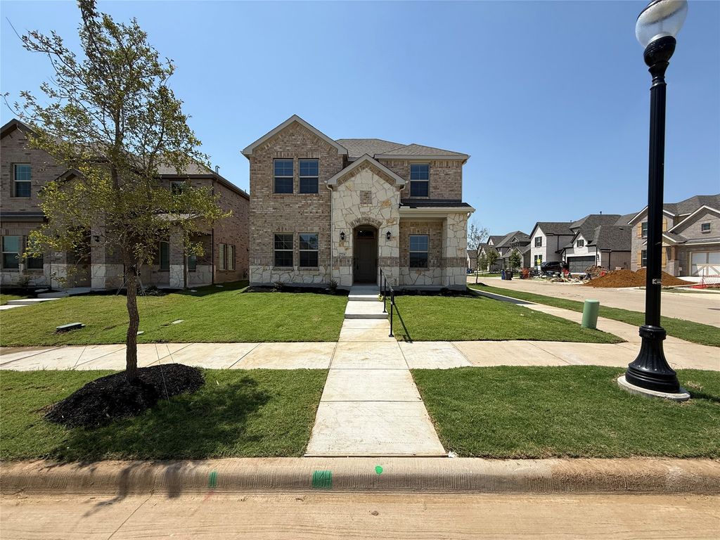 2724 Mexia Lane, Celina, TX 75009