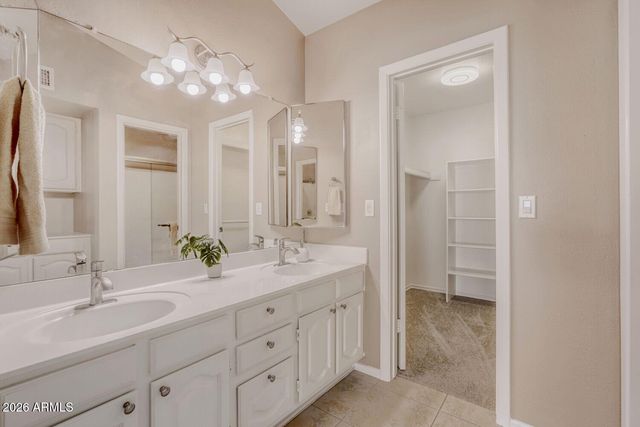 3214 E SIESTA Lane, Phoenix, AZ 85050