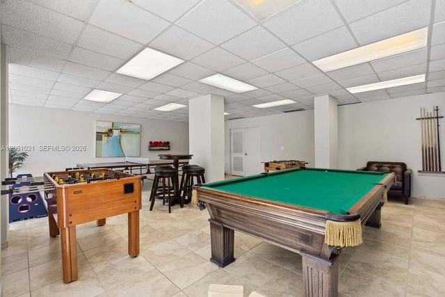 2841 N Ocean Blvd 1402, Fort Lauderdale, FL 33308