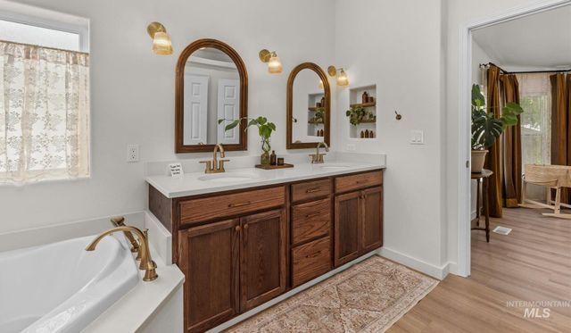 2183 E Celia Ct, Eagle, ID 83616