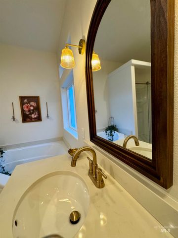 2183 E Celia Ct, Eagle, ID 83616
