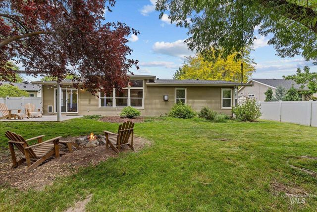 2183 E Celia Ct, Eagle, ID 83616