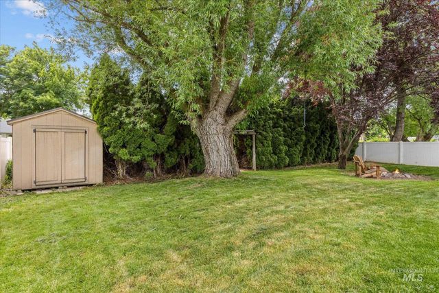 2183 E Celia Ct, Eagle, ID 83616