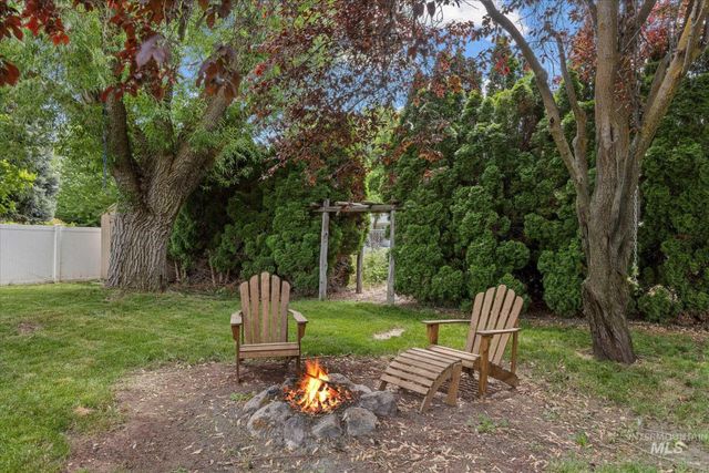 2183 E Celia Ct, Eagle, ID 83616