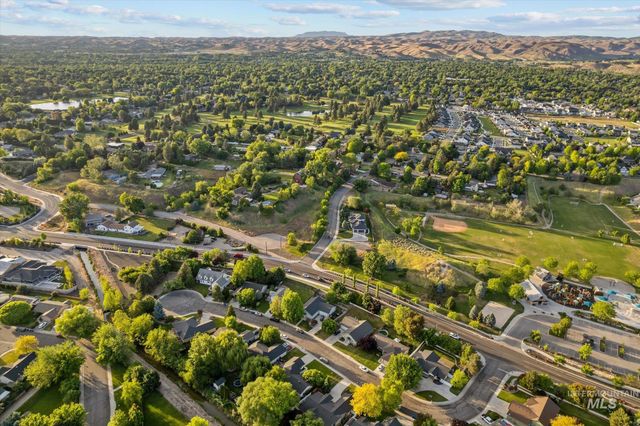 2183 E Celia Ct, Eagle, ID 83616