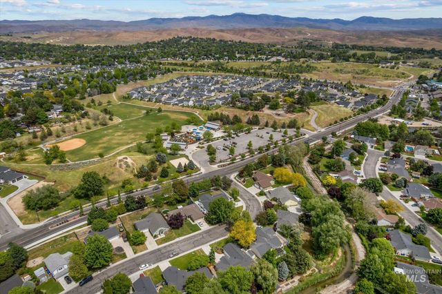 2183 E Celia Ct, Eagle, ID 83616