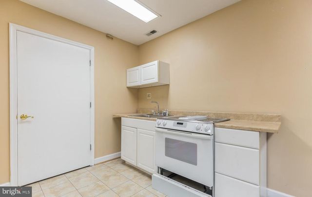 4865 SAINT LEONARD RD, St Leonard, MD 20685