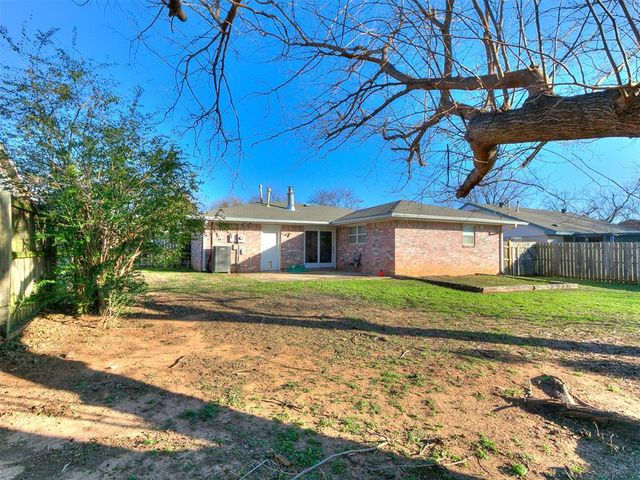 1712 Chamblee Drive, Norman, OK 73071