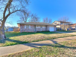 1712 Chamblee Drive, Norman, OK 73071