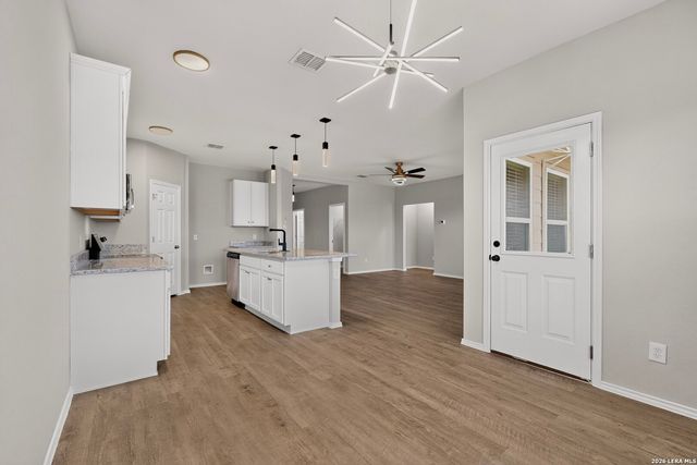 3300 Ridge Pl, Seguin, TX 78155