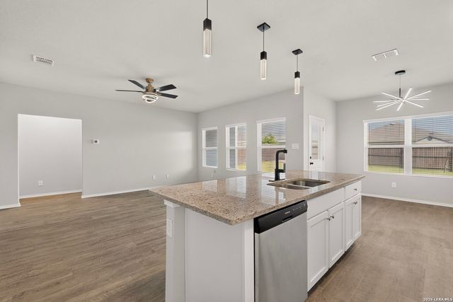3300 Ridge Pl, Seguin, TX 78155
