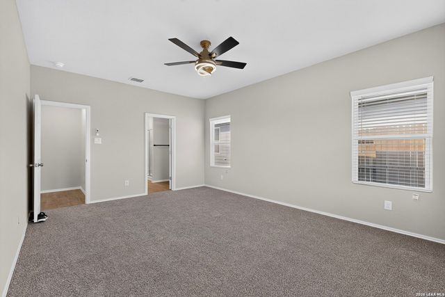 3300 Ridge Pl, Seguin, TX 78155