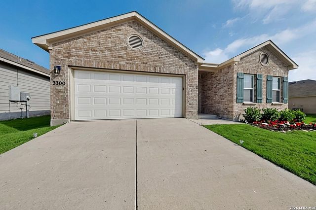 3300 Ridge Pl, Seguin, TX 78155