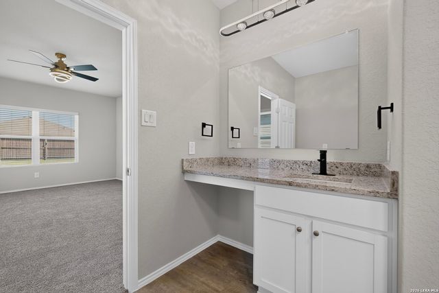 3300 Ridge Pl, Seguin, TX 78155