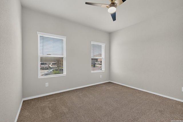 3300 Ridge Pl, Seguin, TX 78155