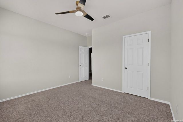 3300 Ridge Pl, Seguin, TX 78155