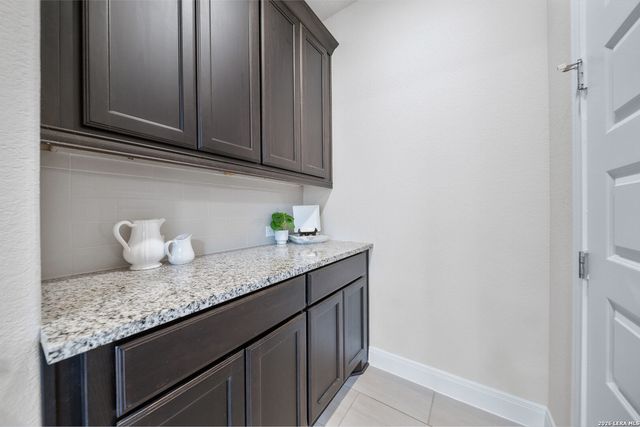 309 Valiant Valley, Cibolo, TX 78108