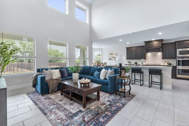 309 Valiant Valley, Cibolo, TX 78108