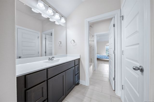 309 Valiant Valley, Cibolo, TX 78108