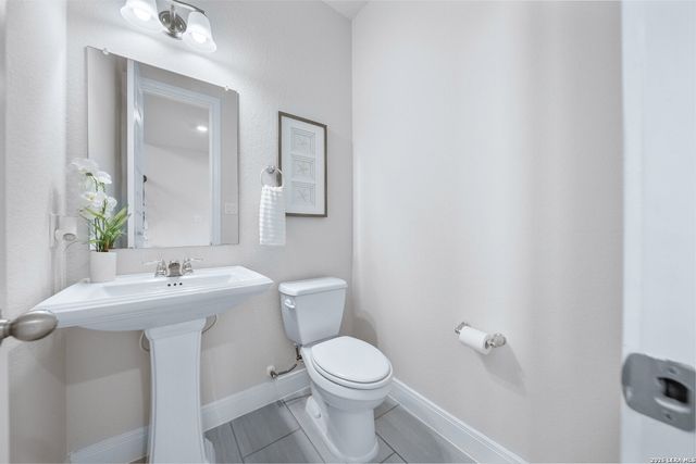 309 Valiant Valley, Cibolo, TX 78108