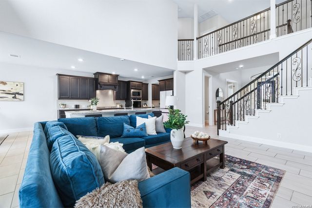 309 Valiant Valley, Cibolo, TX 78108