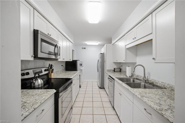 5340 Commons CT, Virginia Beach, VA 23462