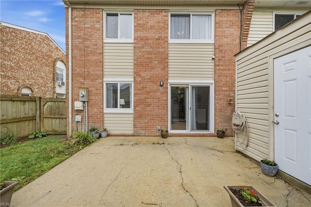 5340 Commons CT, Virginia Beach, VA 23462
