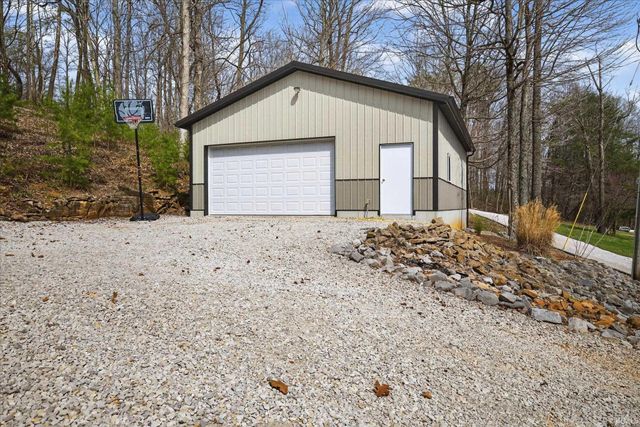 981 Denali Drive, Spencer, IN 47460