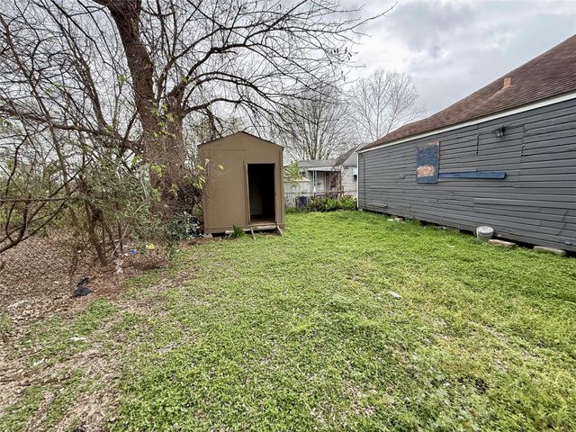 3053 Noble Street, Houston, TX 77026