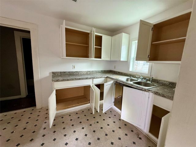 3053 Noble Street, Houston, TX 77026