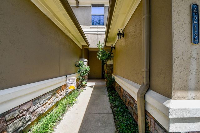 4212 Stonebridge Drive, Missouri City, TX 77459