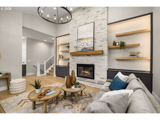 9355 Sw PINE St, Beaverton, OR 97005