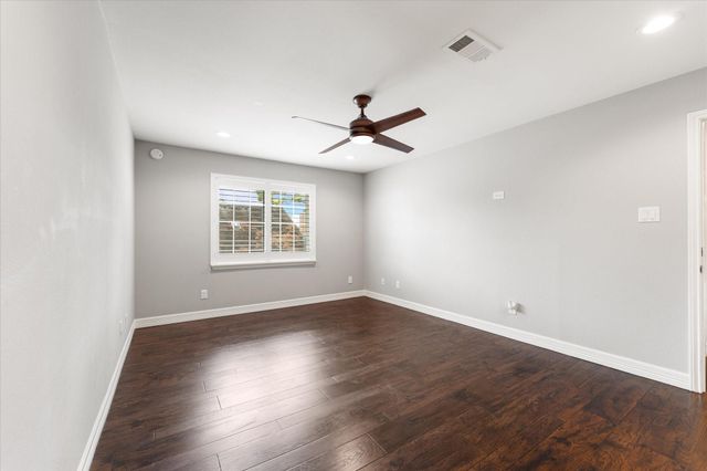 16963 Chapel Pines Drive 57, Spring, TX 77379