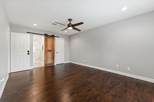 16963 Chapel Pines Drive 57, Spring, TX 77379