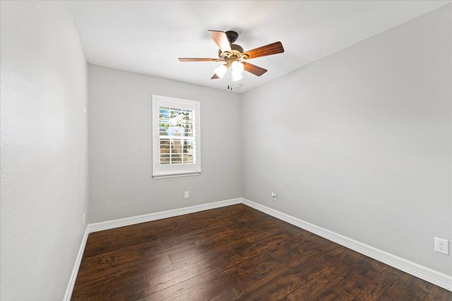 16963 Chapel Pines Drive 57, Spring, TX 77379