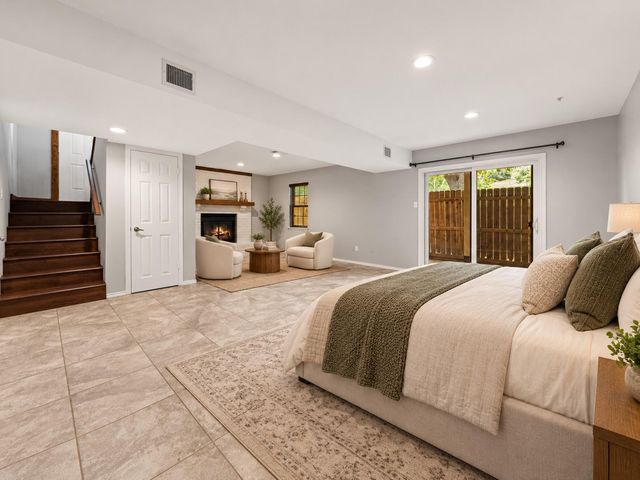 16963 Chapel Pines Drive 57, Spring, TX 77379
