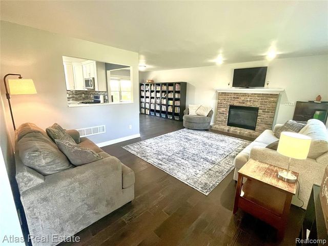 11193 Linda Kay, Goodrich, MI 48438