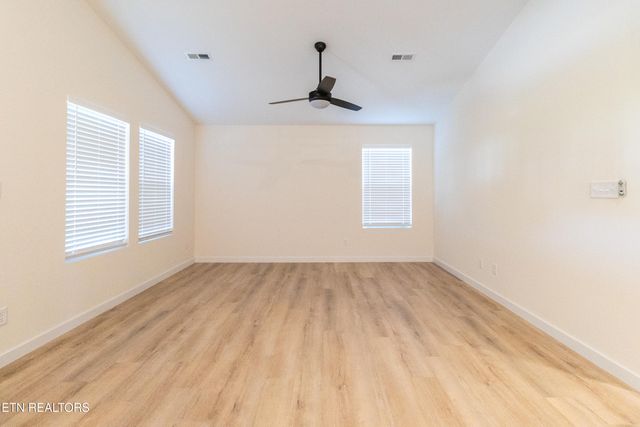 205 Kingwood Rd, Knoxville, TN 37918