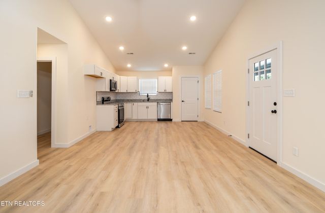 205 Kingwood Rd, Knoxville, TN 37918