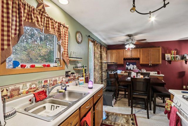 4504 Sunset ROAD, Waterford, WI 53185