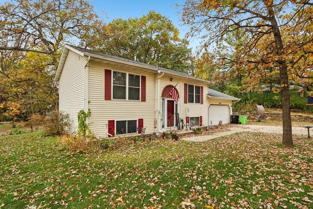 4504 Sunset ROAD, Waterford, WI 53185