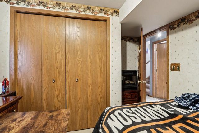 4504 Sunset ROAD, Waterford, WI 53185