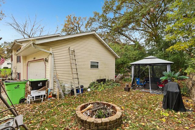 4504 Sunset ROAD, Waterford, WI 53185