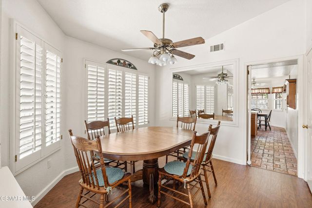 752 Wind Willow Way, Simi Valley, CA 93065