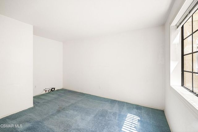 752 Wind Willow Way, Simi Valley, CA 93065